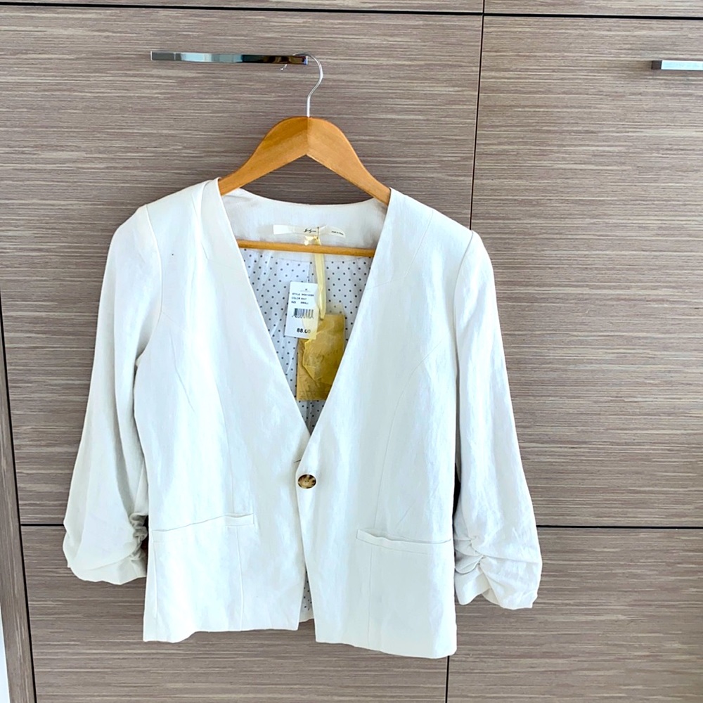 Gibson White Blazer